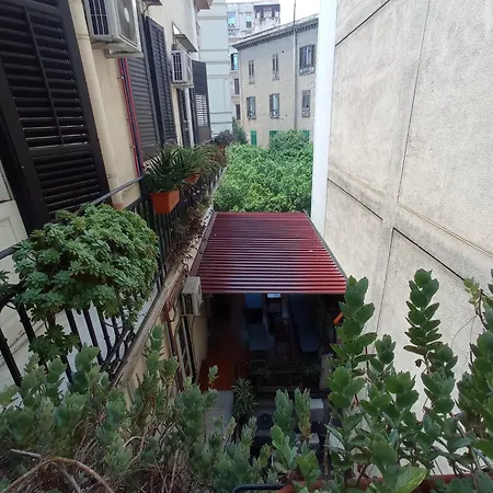 A Casa Di Amici Hostel