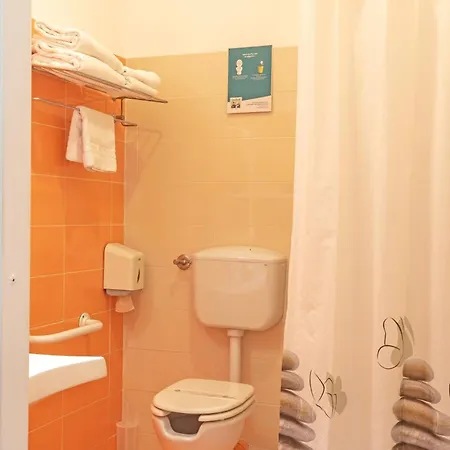 Hostel A Casa Di Amici