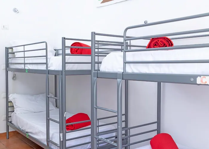 A Casa Di Amici Hostel