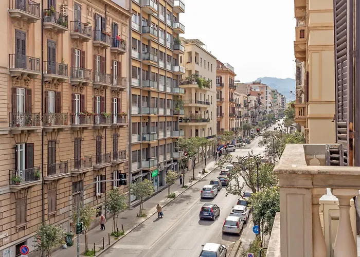 A Casa Di Amici Ostello *