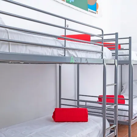 Ostello A Casa Di Amici *