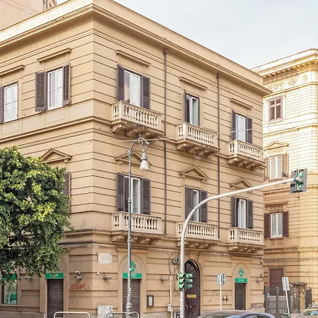 A Casa Di Amici Hostal *