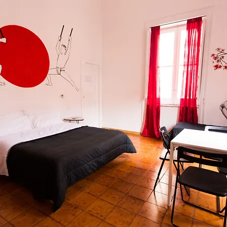 A Casa Di Amici Hostel *