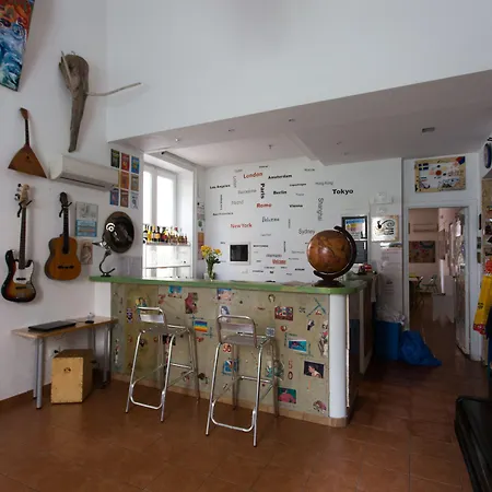 A Casa Di Amici Hostel *