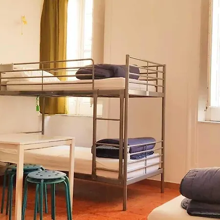 Hostel A Casa Di Amici Palermo