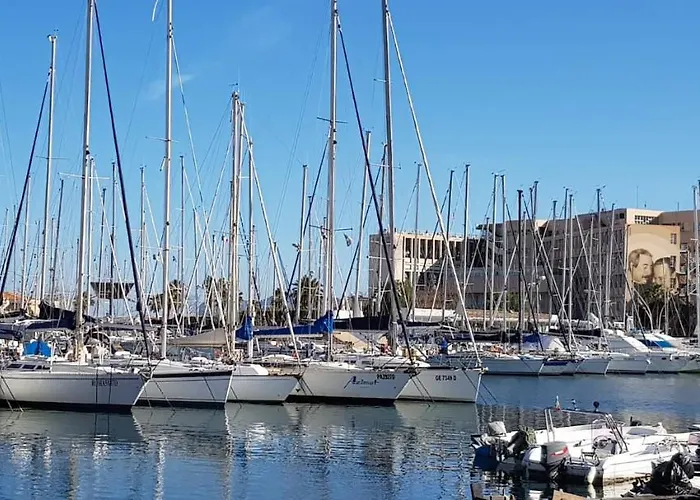 Hostel A Casa Di Amici